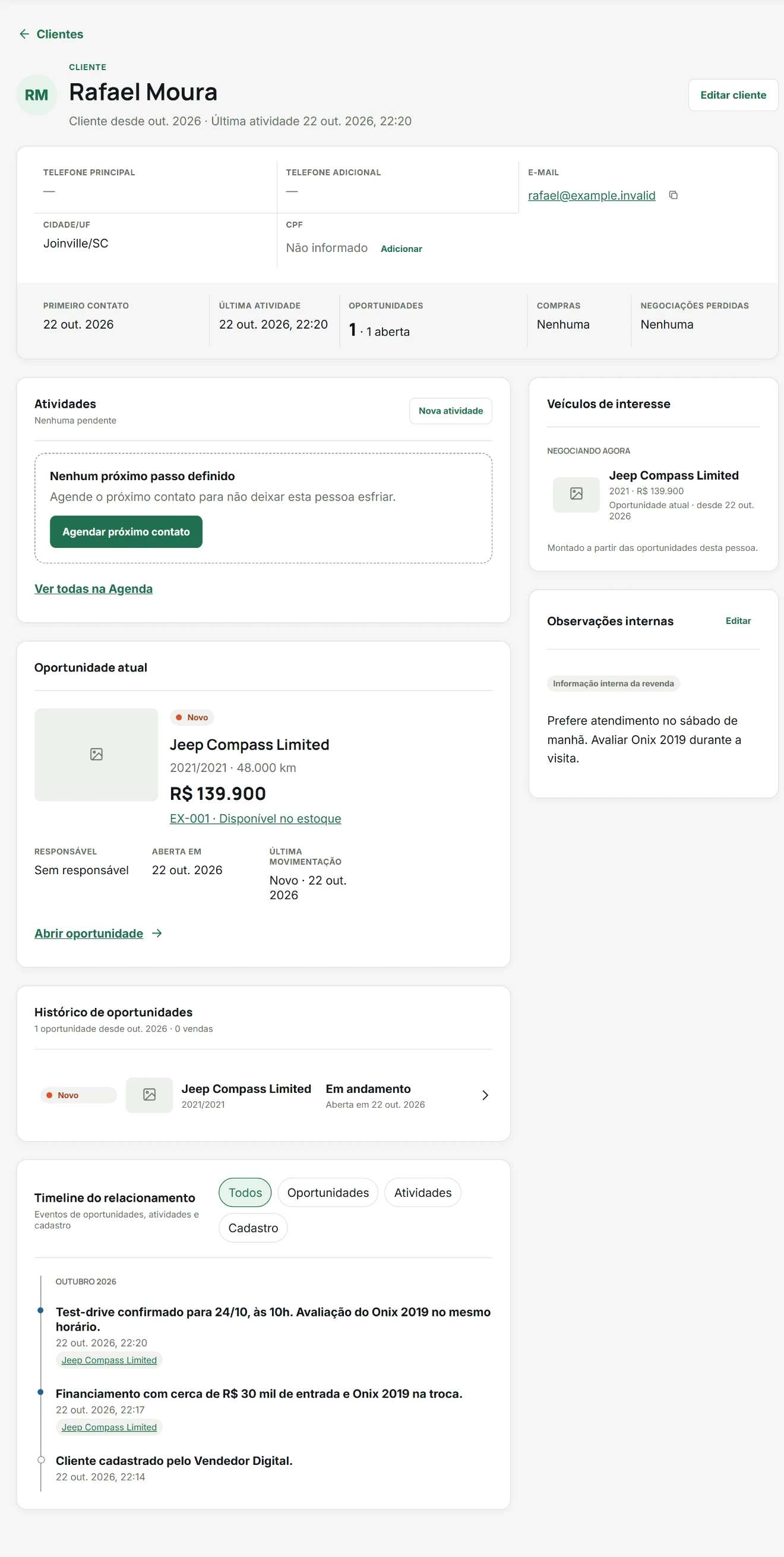 Cliente 360 de Rafael Moura com oportunidade do Compass, histórico e timeline do relacionamento.